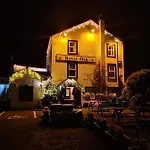 Royal Oak Hotel