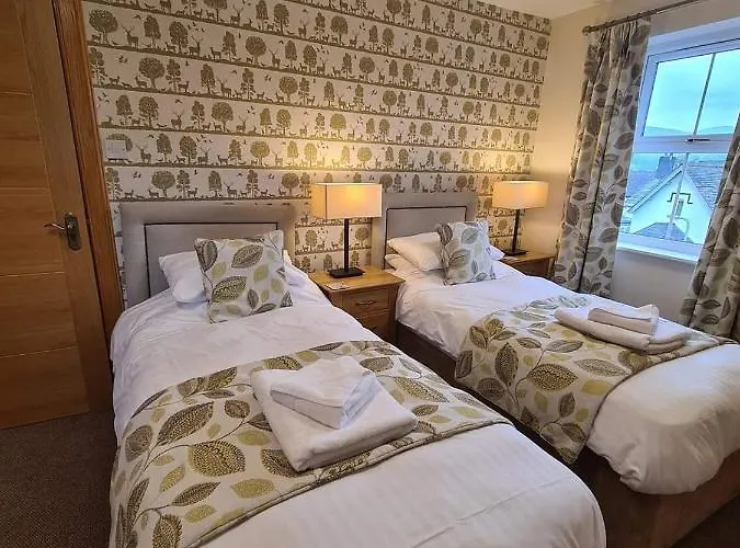 Royal Oak מלון *